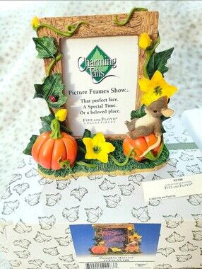 Charming Tails 93/108 "Pumpkin harvest" With Box and papers